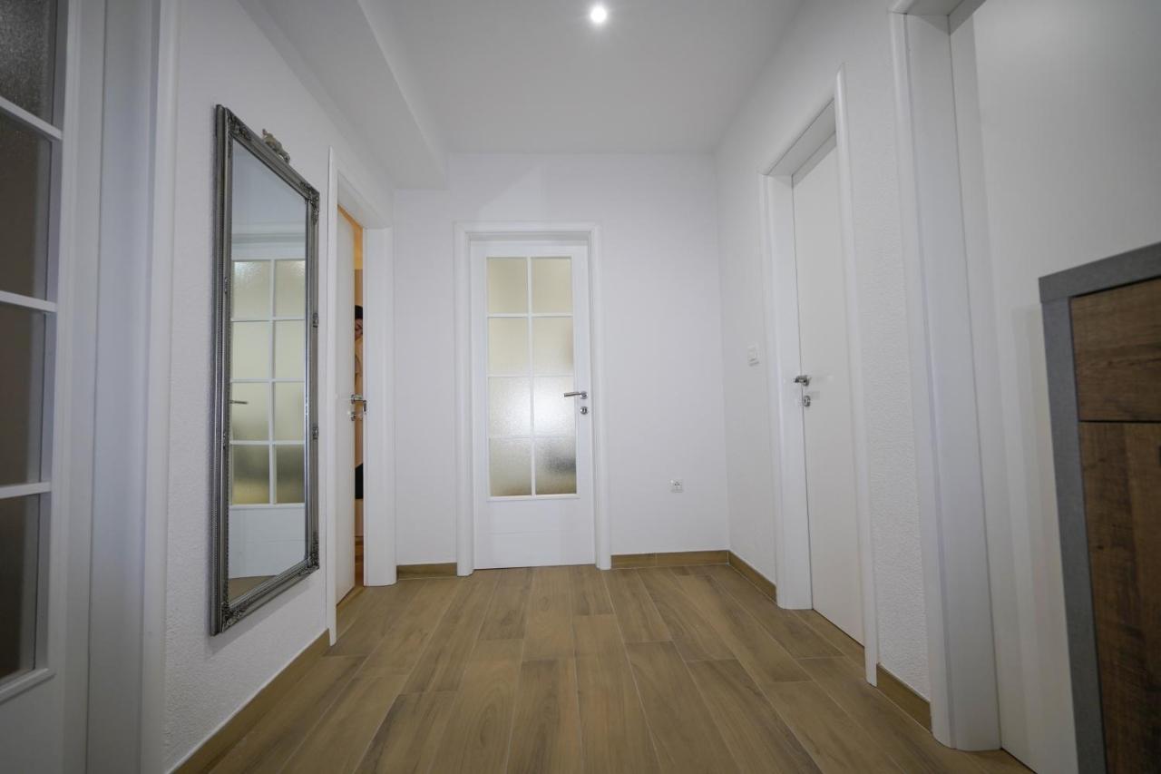 Apartment Ana Сплит Екстериор снимка