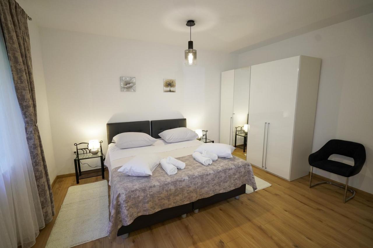 Apartment Ana Сплит Екстериор снимка
